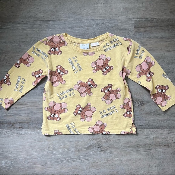 Zara | Bear-y Cute Outfit - Picture 3 of 9